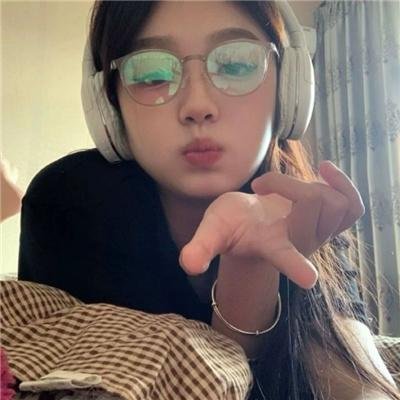 君有云